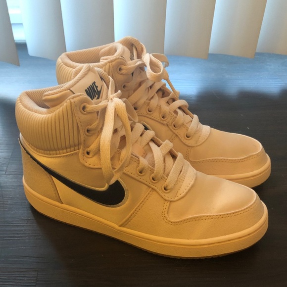 ebernon nike high top